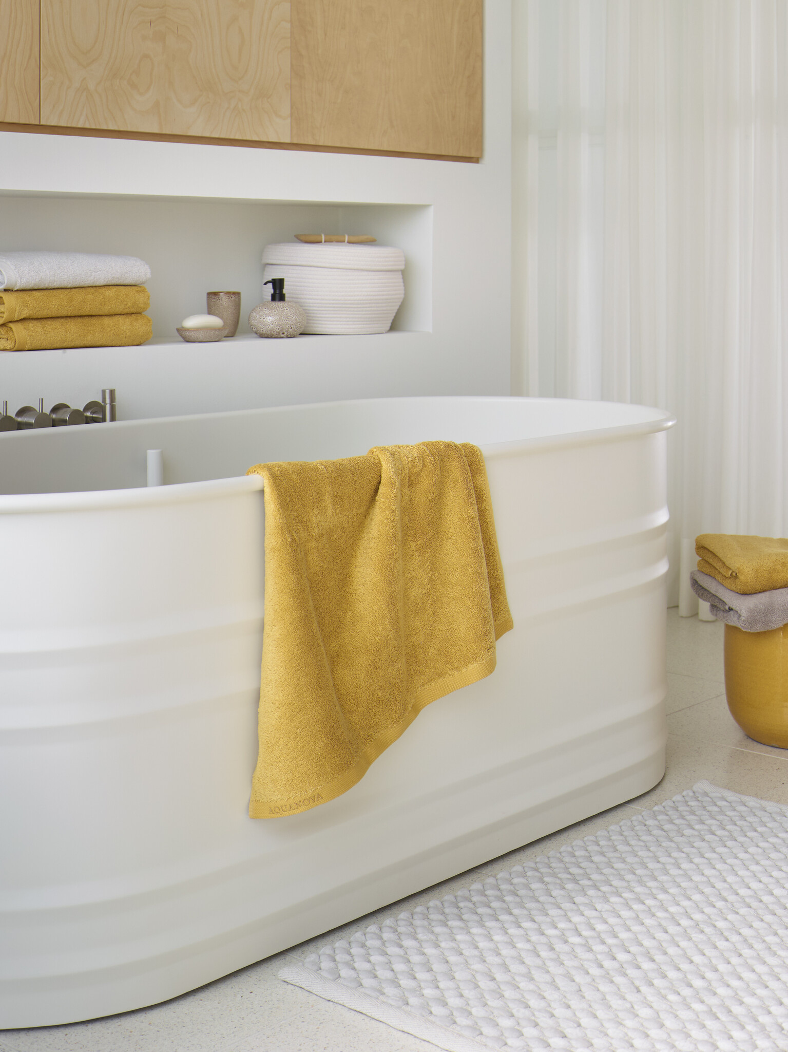 Aquanova OTIS storage basket Ivory