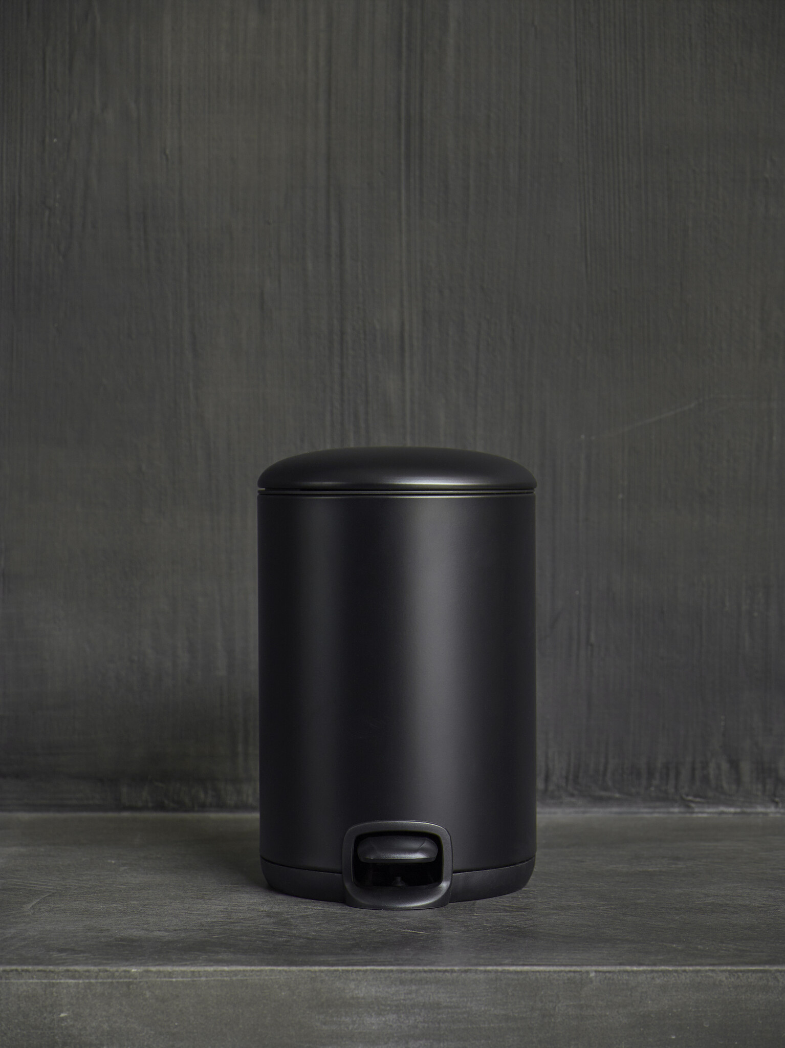 Pedal bin KAZ color Black-09 (gray) 3 liters