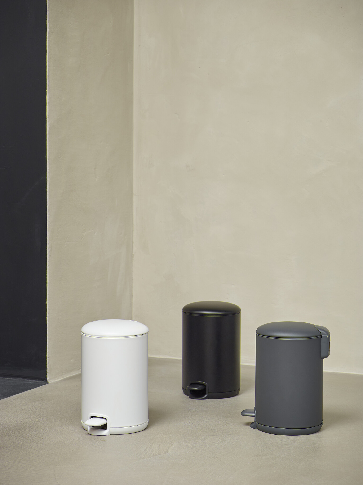Pedal bin KAZ color Black-09 (gray) 3 liters