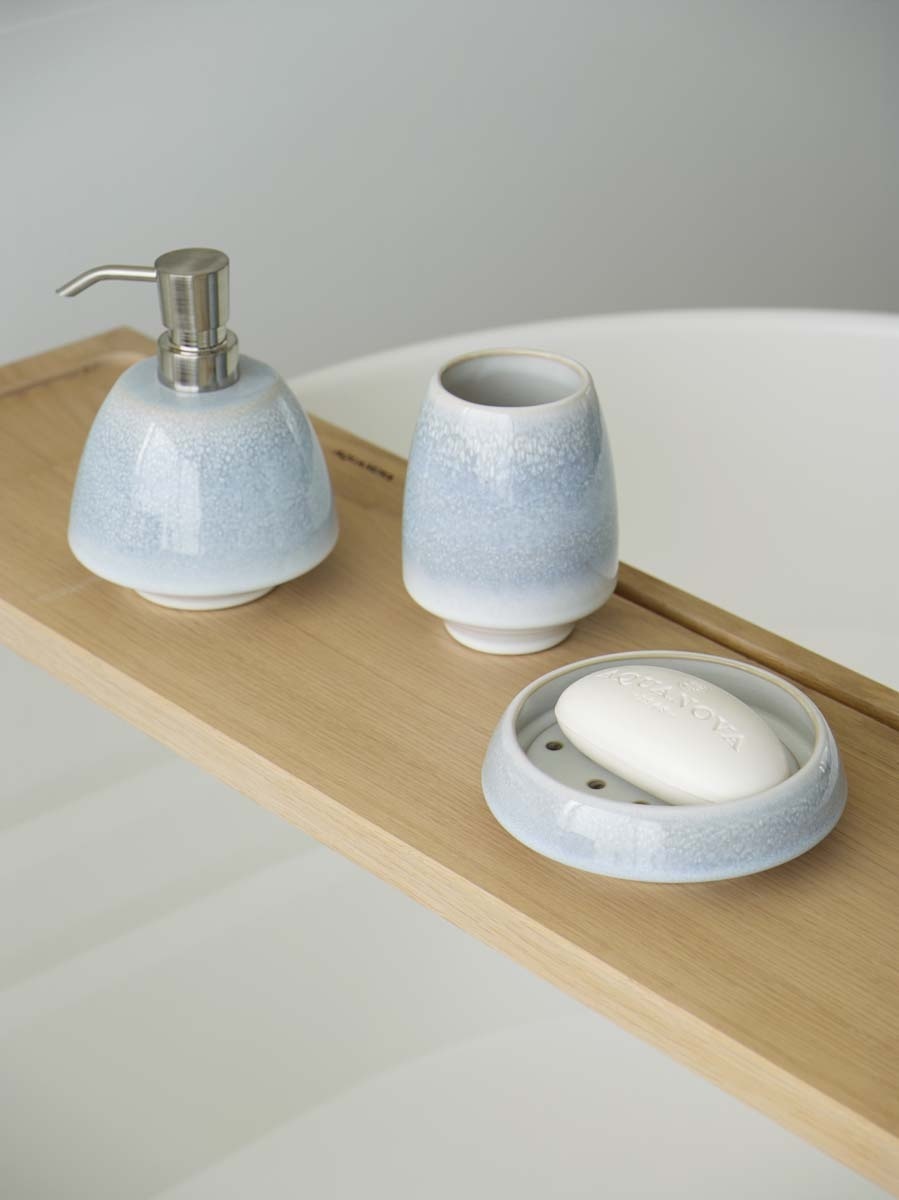 Aquanova FIGO zeeppomp - lichtblauw - inhoud 450 ml - Bath & Living