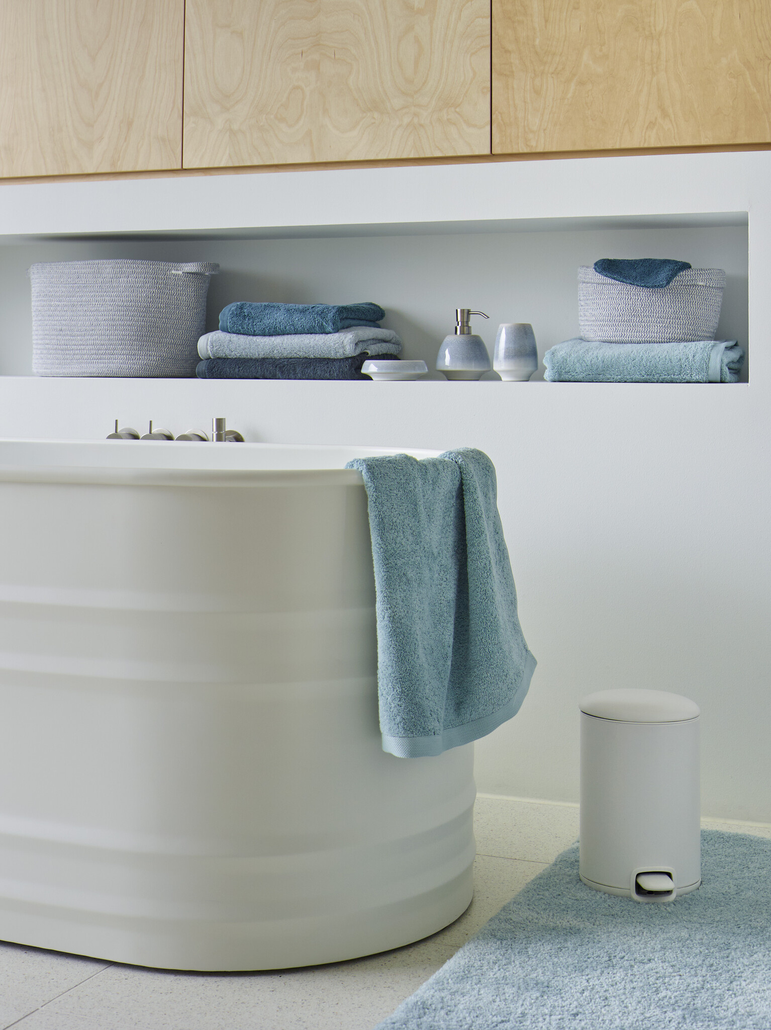 Aquanova LONDON bath textiles Aquatic-369