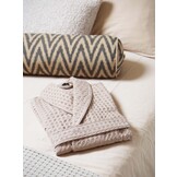 Aquanova VIGGO Nougat bathrobe