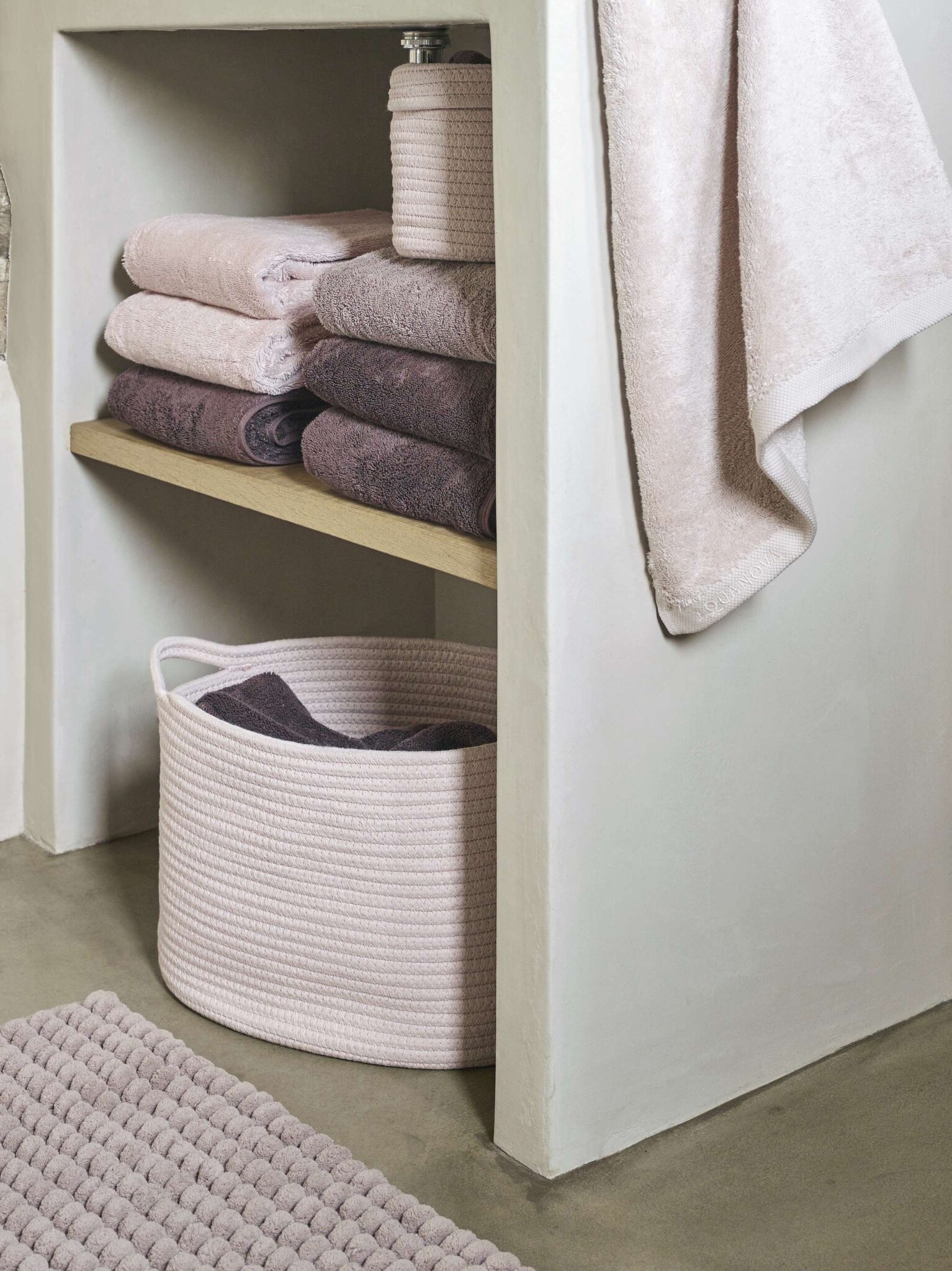 Aquanova LONDON Badtextilien Calla-824