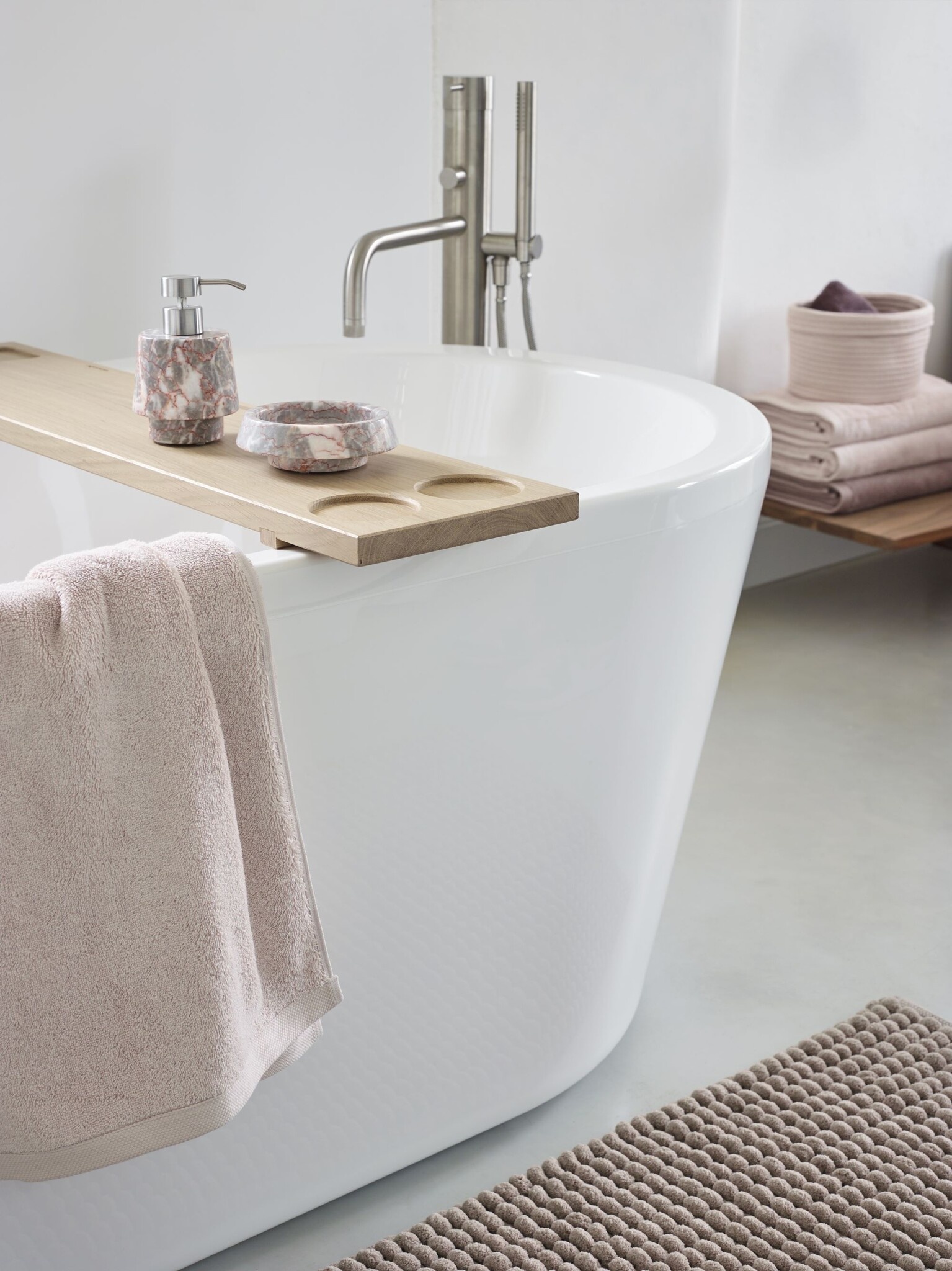 Aquanova LONDON bath textiles Cameo-180