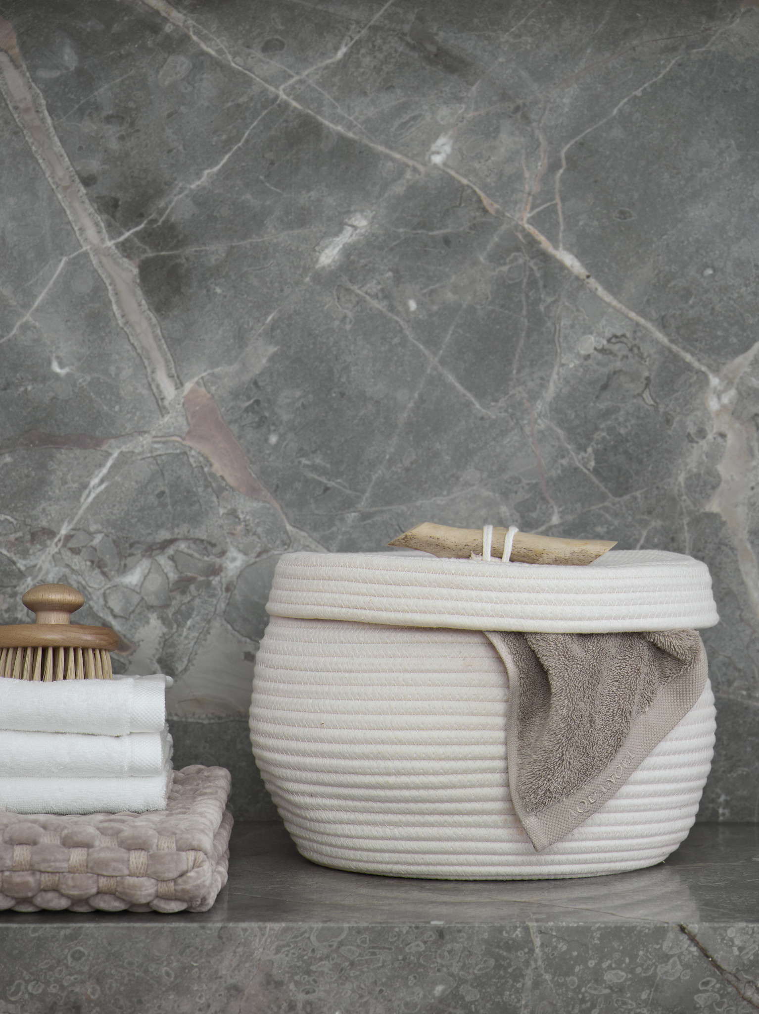 Aquanova OTIS storage basket Truffle