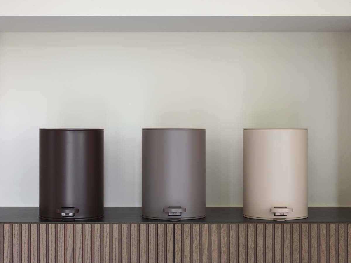 Aquanova RAF pedal bin Ash