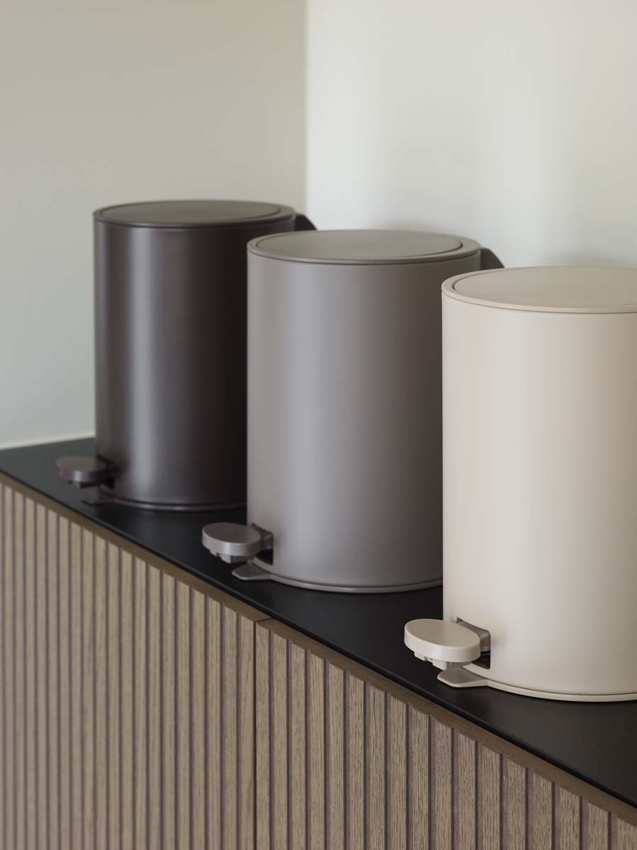 Aquanova RAF pedal bin Ash
