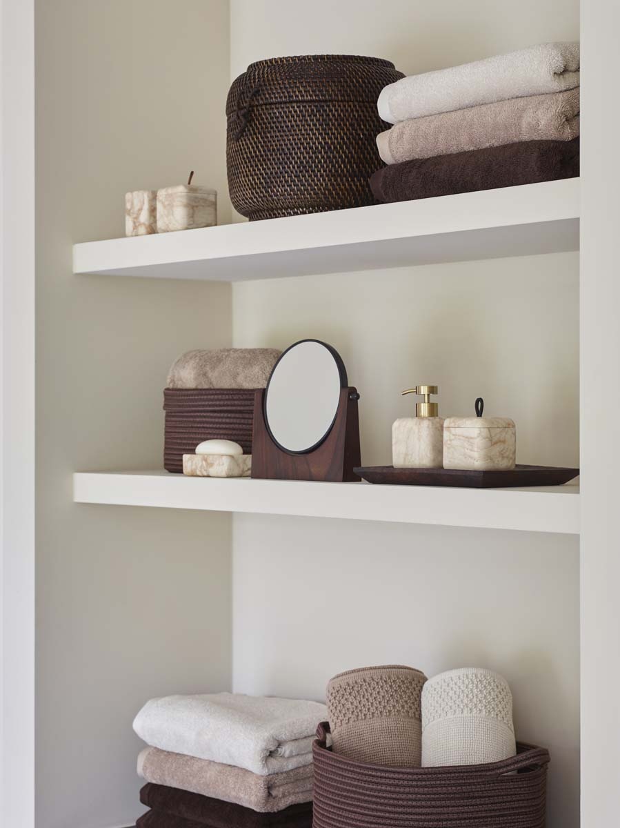 Aquanova LONDON bathroom textiles Almond