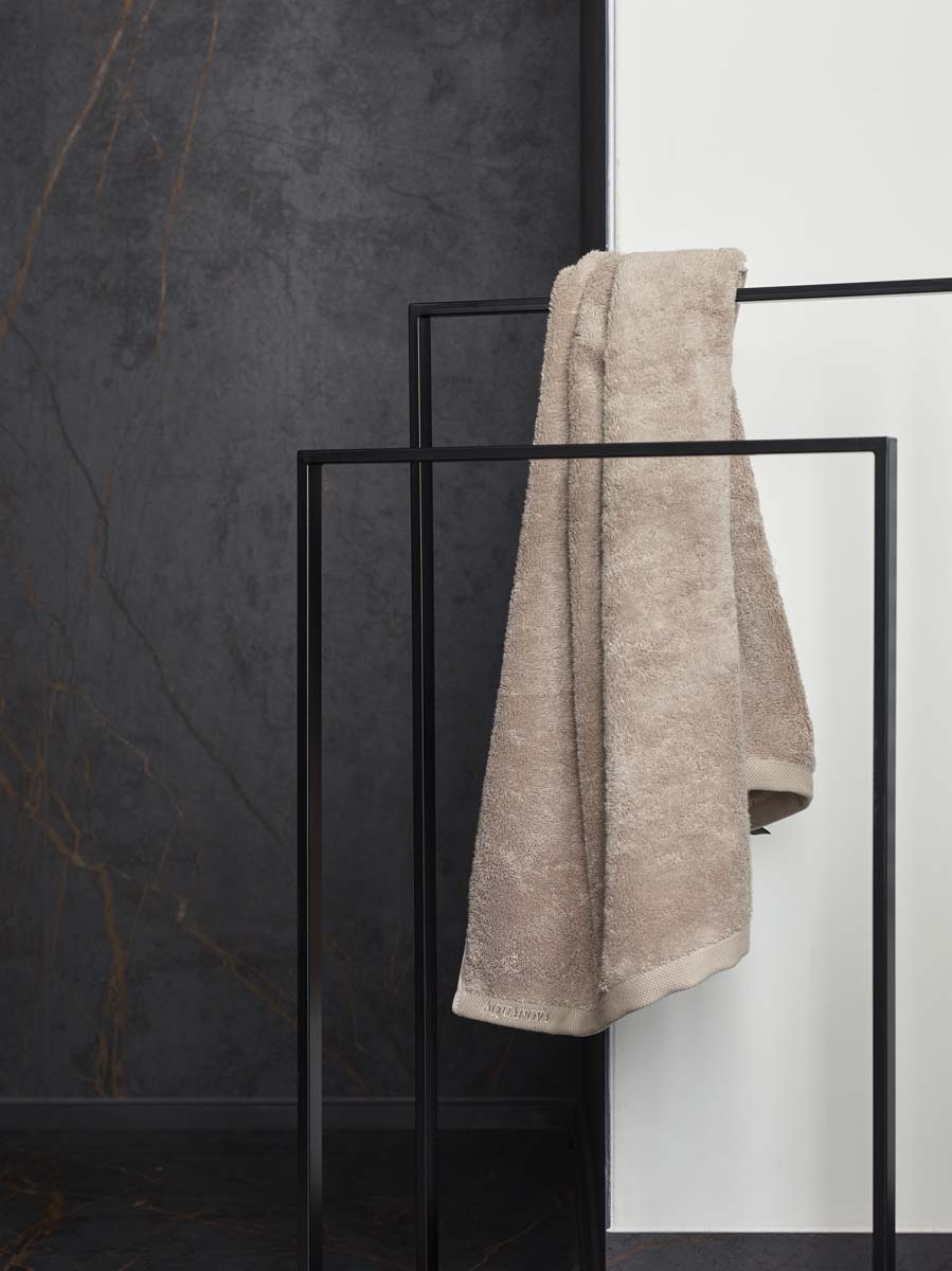 Aquanova LONDON bathroom textiles Almond
