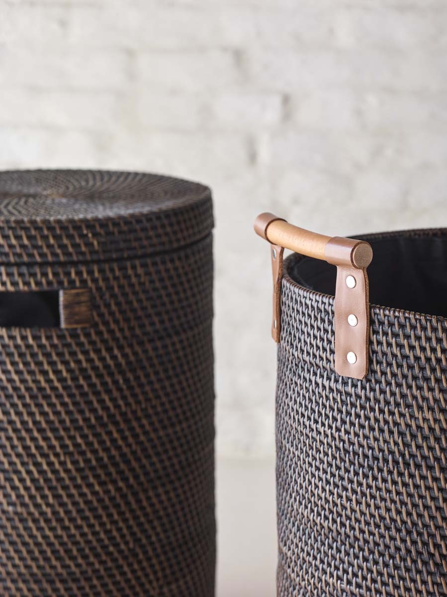 Aquanova CINO laundry basket with lid Pecan