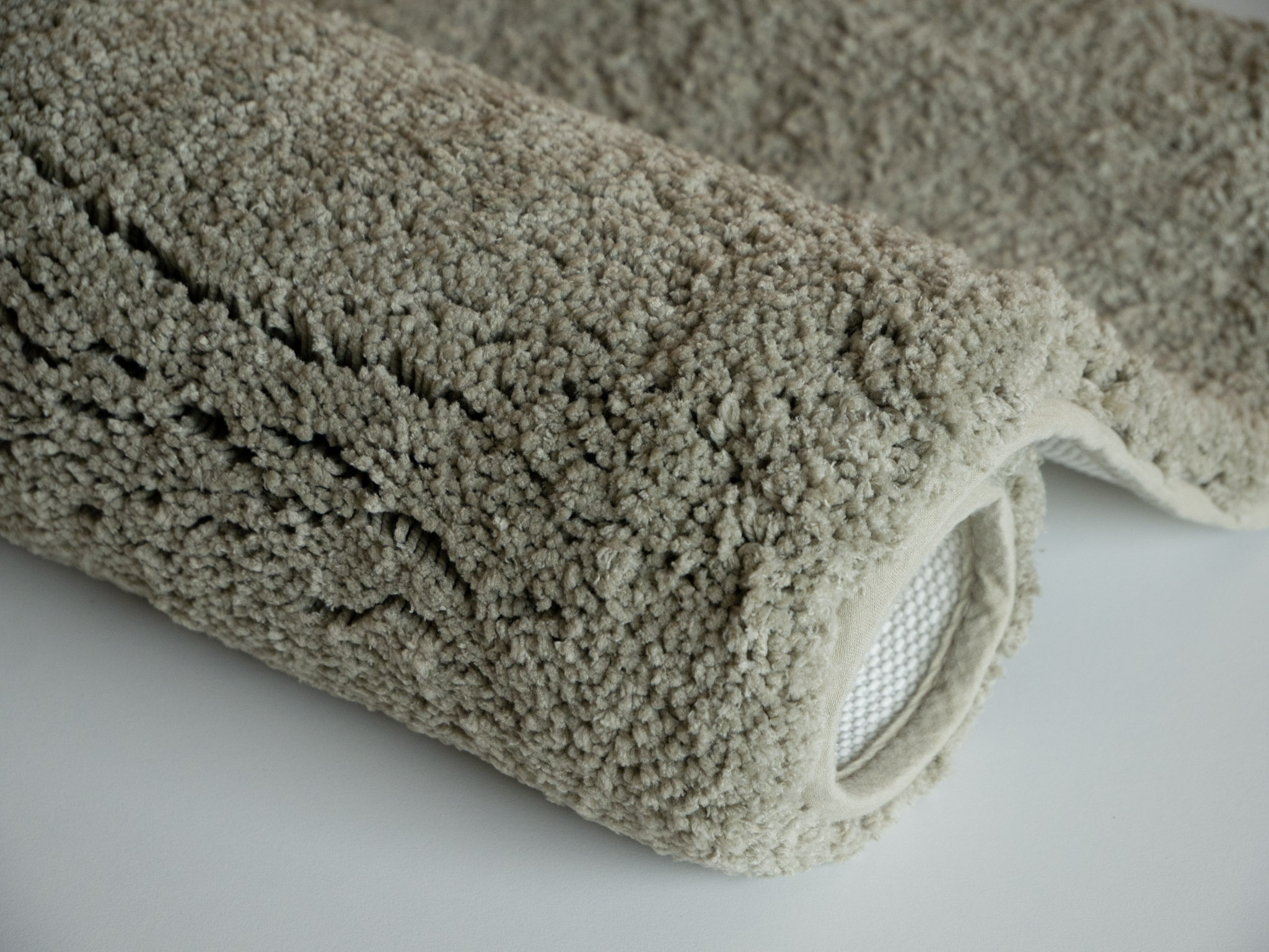 Aquanova ATLAS bath mat Absynth