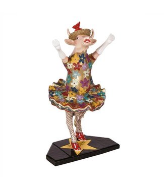 Cow Parade Dancing Diva (medium)