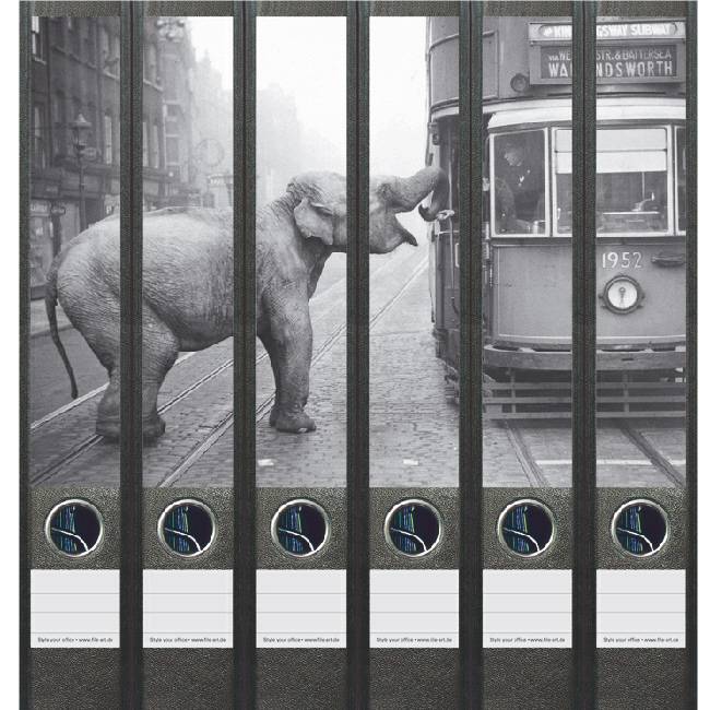 Rugetiket Olifant bij tram in zwart wit 6 etiketten