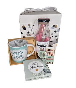 Cadeaupakket 50 jaar Proost Sarah Cadeaupakket 50 jaar Proost Sarah