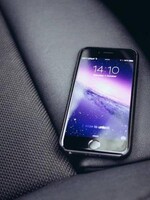 Apple iPhone 6B