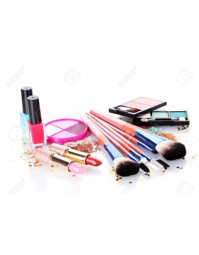 Multiple items makeup set