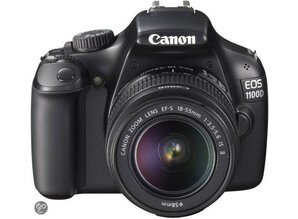 Canon EOS 1100D + 18-55mm II IS