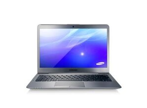Samsung                          NP530U3C-A06BE (Intel Core i5-3317U, 5 GB, 500 GB, 13,3", Intel HD 4000, HD webcam, zilver, Windows 8)