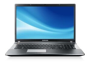 Samsung                          NP550P7C-T08BE (Intel Core i7-3630QM, Windows 8, 8 GB, 750 GB, DVDRW, 17,3", 1920 x 1080, Full HD, GeForce GT 630M, Intel HD Graphics 4000, zilver)