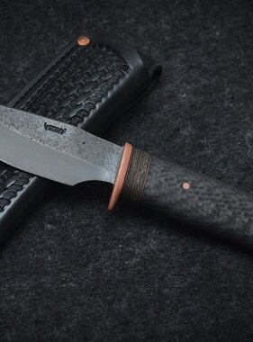 Behring Made Carbon Fiber Alaksan