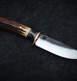 Behring Made Behring Made - PPremium Sambar Stag & Black Micarta Droppoint