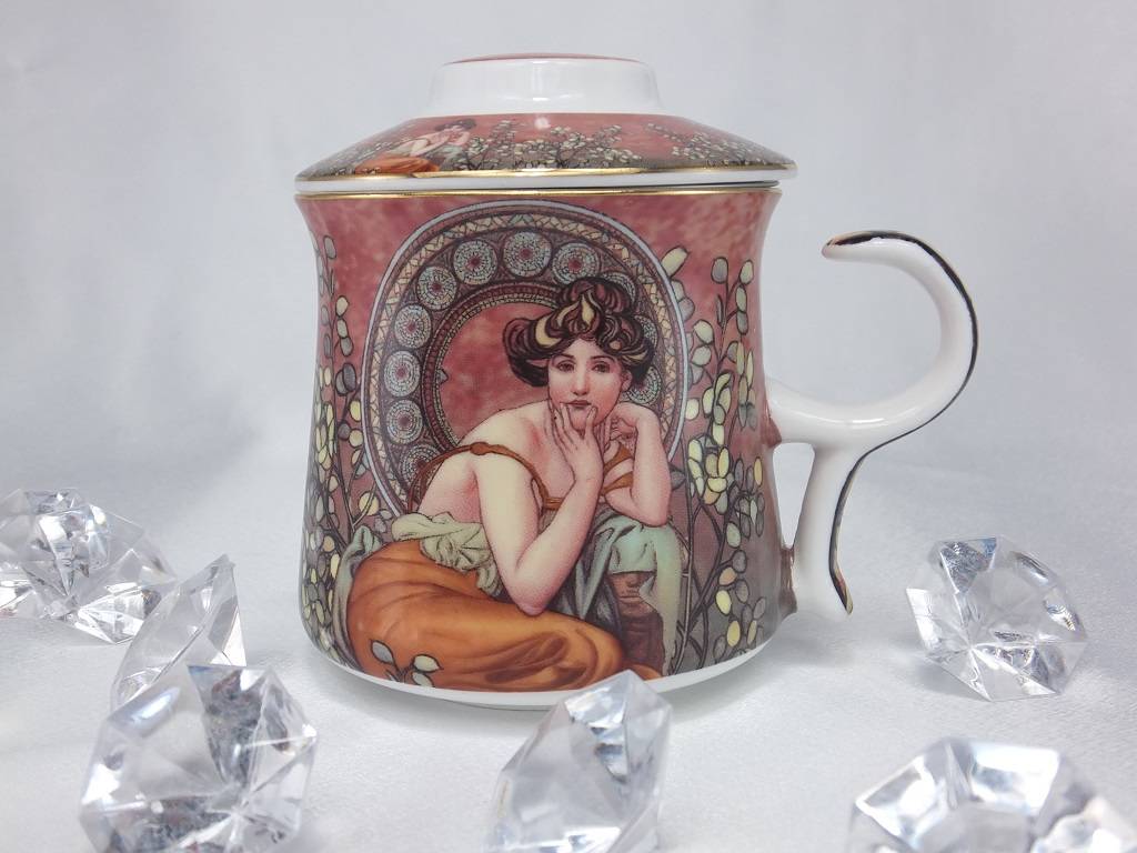 Alfons Mucha - Precious Stones burgundy - Teacup Set