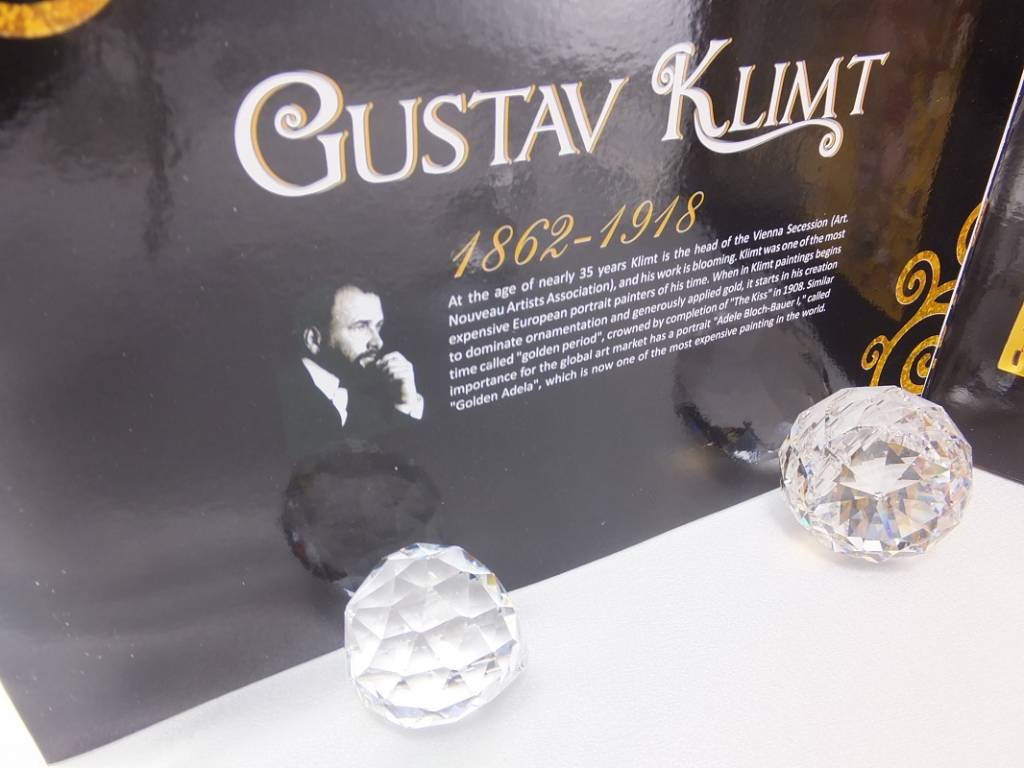 CARMANI - 1990 Gustav Klimt Der Kuss  Glasteller 15 x 23 cm in Geschenkbox