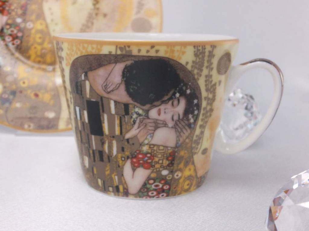 CARMANI - 1990 Gustav Klimt - Kaffeetasse  mit Untertasse - Der Kuss - hell