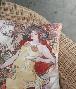 CARMANI - 1990 Alfons Mucha - Autumn - Pillow