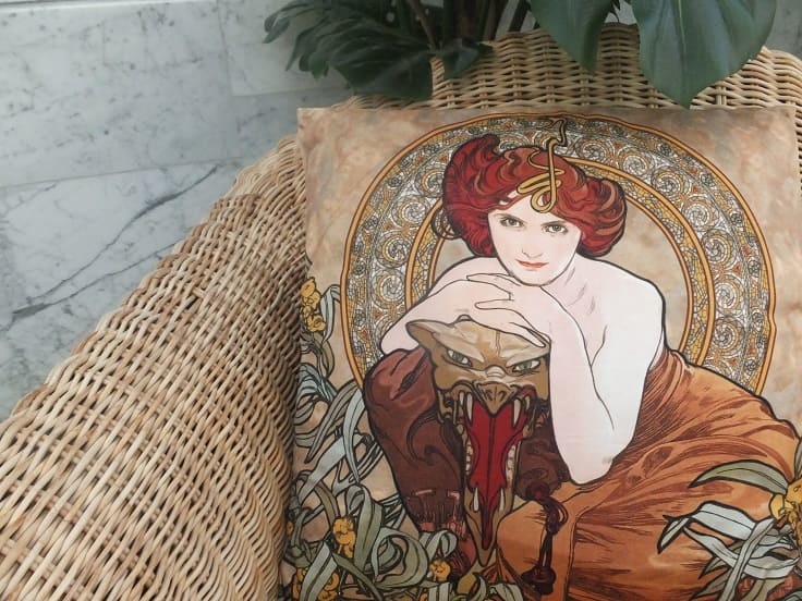 CARMANI - 1990 Alfons Mucha - Precious Stones - Emerald - Microfibre cushion