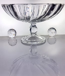 IRENA -  1924  Large serving dish on foot - clear glass