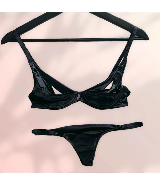 Set - Visnet/satijn beugel-bh met string in zwart
