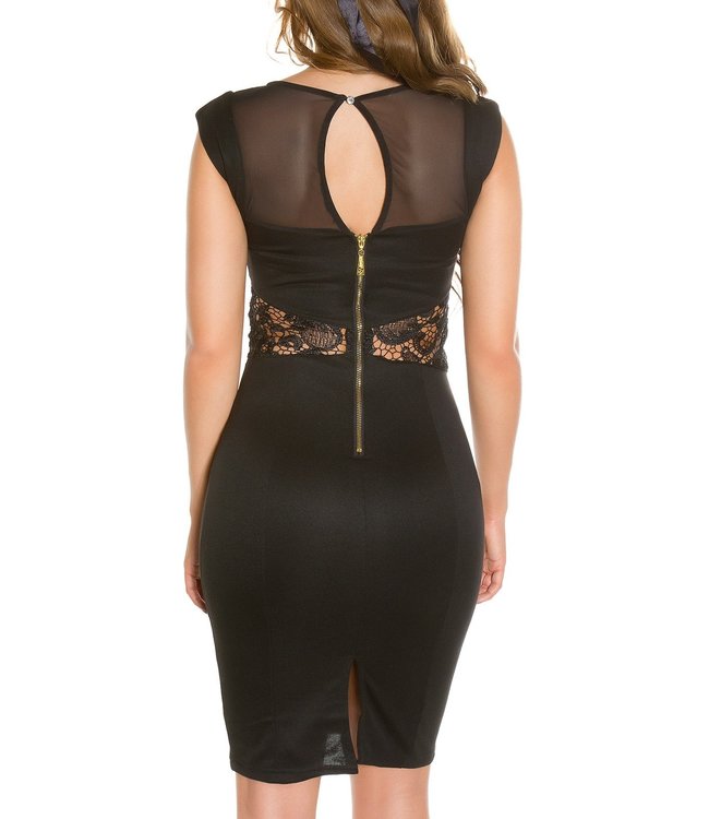 Sexy zwart jurkje met kant en mesh