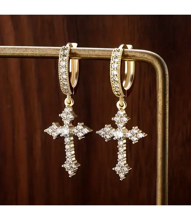 Gouden kleur cross oorbellen met steentjes