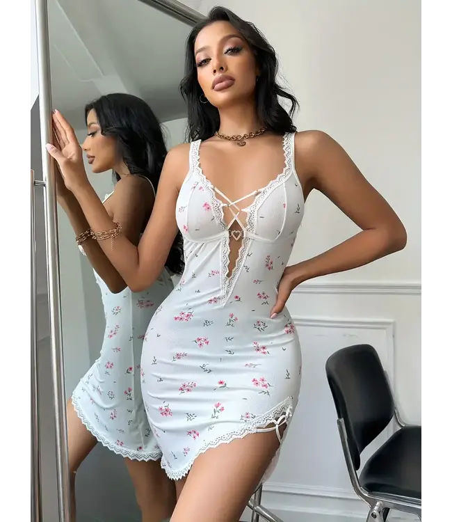 Floral Prints nachtjurkje homewear met heart steentjes