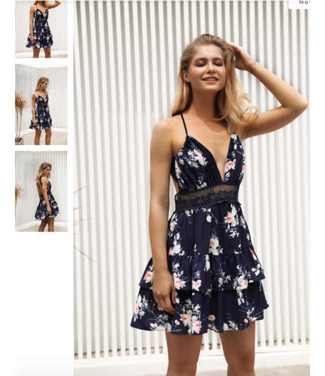 Floral bohemian chic jurk met open rug - navy