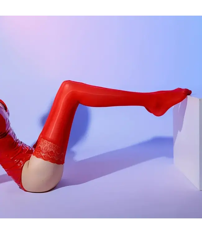 Sexy hoogglans kousen met kant - rood