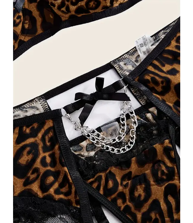 Sexy 4-delige lingerie set met ketting en kant - leo