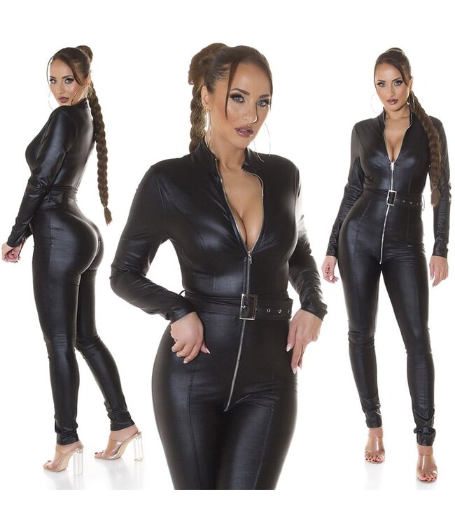 Sexy leatherlook jumpsuit met doorlopende rits en riem - zwart