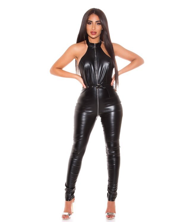 Sexy wetlook doorlopende rits  jumpsuit met riem en open rug - zwart