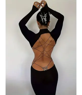 ClassyWear Sexy hoge neck bodycon jurkje met open rug en vlinder decoratie  - zwart
