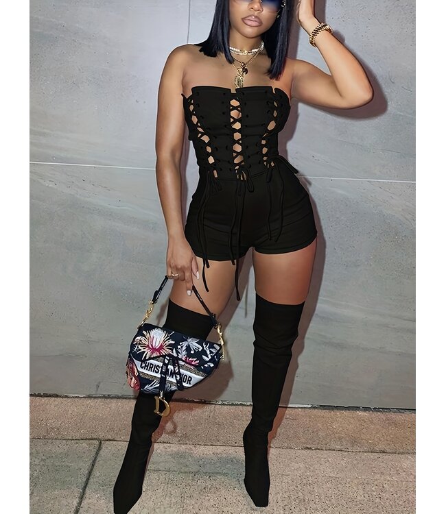 Sexy playsuit met cut out en veters - zwart