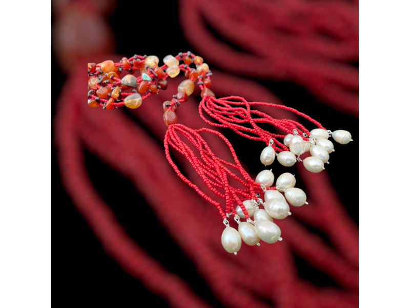 AGATE BEDOUIN TIE NECKLACE WITH PEARL DROPS