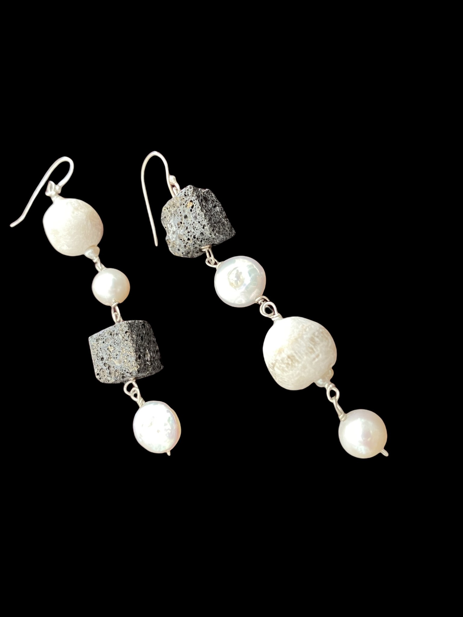 BLACK & WHITE EARRINGS