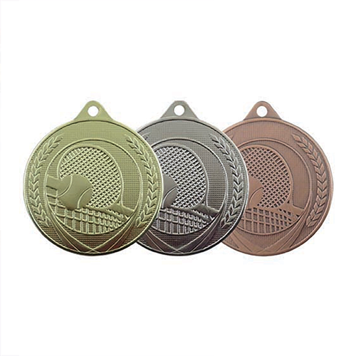 ME 610 Tennismedaille incl.   lint en graveren