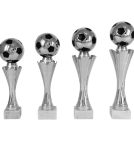 AK 5629  Voetbal serie in zilver 4 maten 28-33.5 Cm