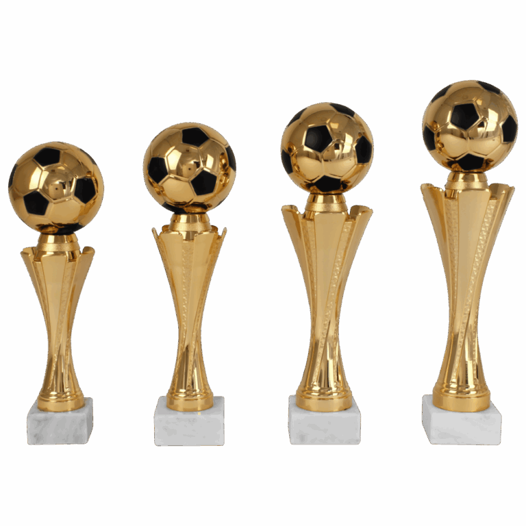 AK 5631  Voetbal serie in goud 4 maten 28-33.5 Cm