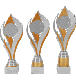 AK 5651 Moderne trofee in go-zil-3 maten   24.5-28 CM