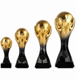 WPT 021.86 Voetbal trofee zwart-goud in 4 maten 15-27Cm
