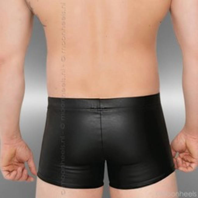 Leren pants met stoere ringen